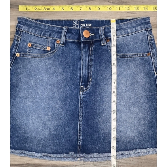 No Boundaries Denim Mini Skirt Size 11 - Picture 2 of 6